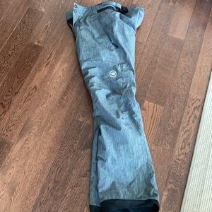 Snow pants - men’s size small